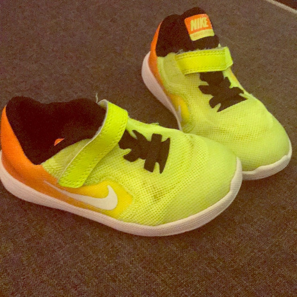 Toddler size 8 Nike shoes